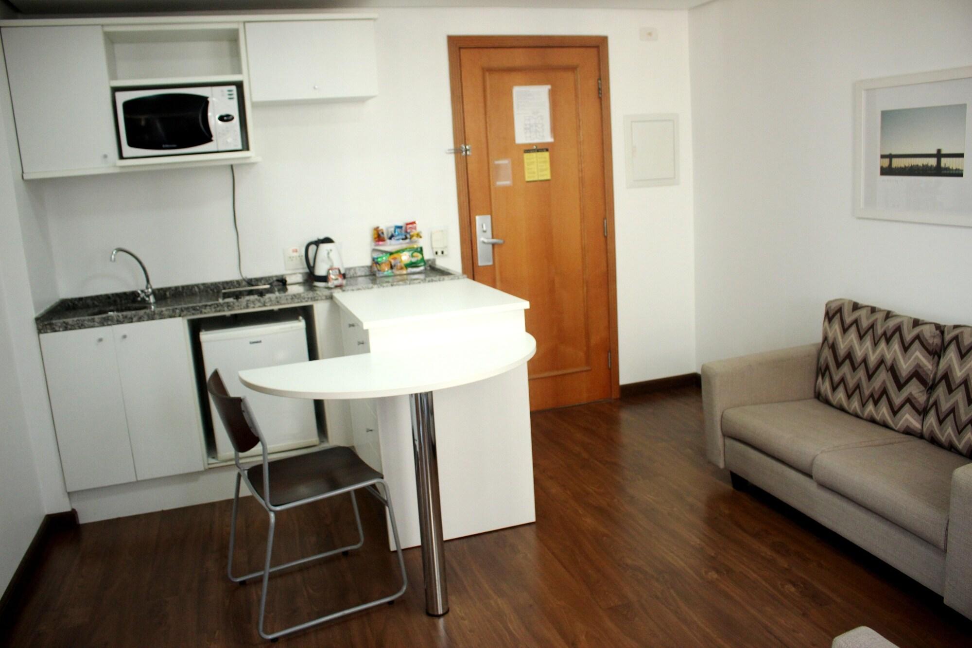 Aparthotel Twin Towers เซาเบร์นาโด ดู กัมโป ภายนอก รูปภาพ