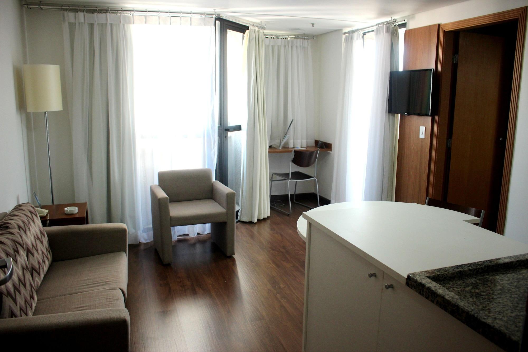 Aparthotel Twin Towers เซาเบร์นาโด ดู กัมโป ภายนอก รูปภาพ