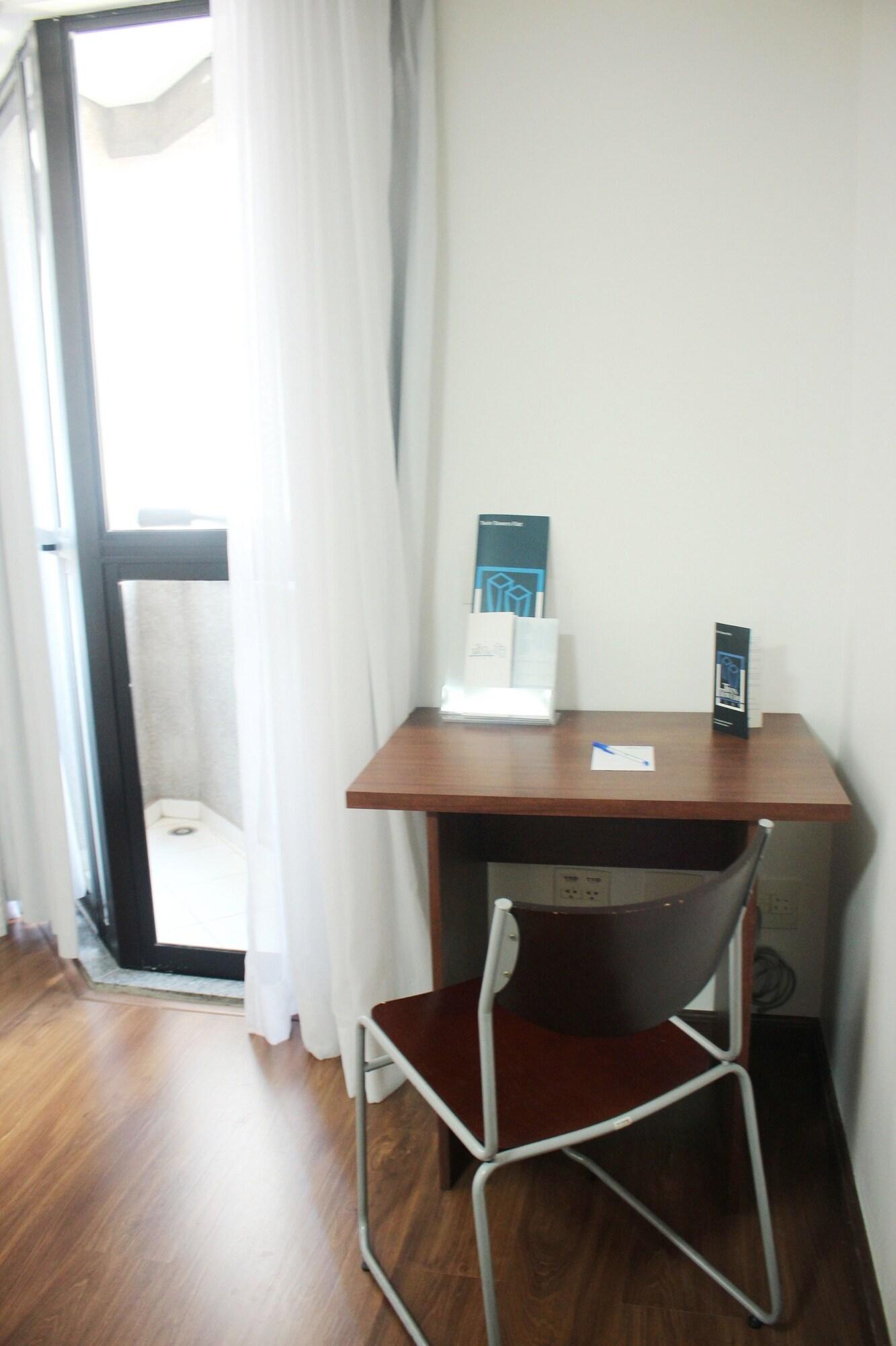 Aparthotel Twin Towers เซาเบร์นาโด ดู กัมโป ภายนอก รูปภาพ