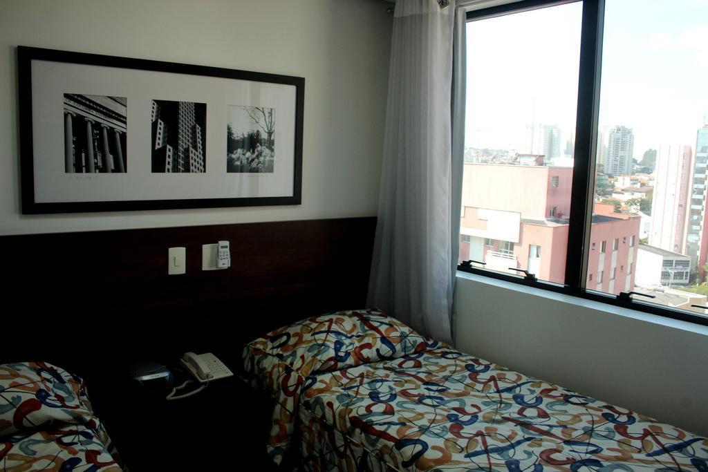 Aparthotel Twin Towers เซาเบร์นาโด ดู กัมโป ภายนอก รูปภาพ