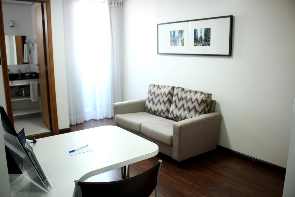 Aparthotel Twin Towers เซาเบร์นาโด ดู กัมโป ภายนอก รูปภาพ
