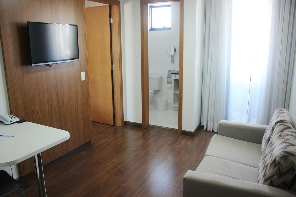 Aparthotel Twin Towers เซาเบร์นาโด ดู กัมโป ภายนอก รูปภาพ